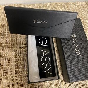 GLASSY FOLDABLE GLASSES CASE AND BOX